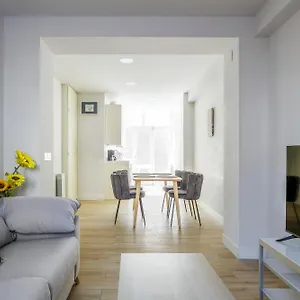 https://epalza-apartment-by-people-rentals.bilbaohotelsspain.com